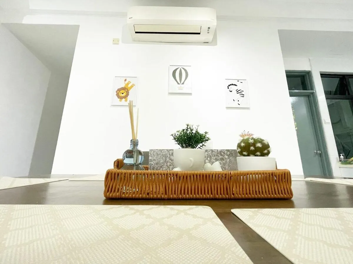 Up To 9 Person, Next To Paradigm Mall'S New Theme Park, Escape Jb Johor Bahru 0*,  Malaysia