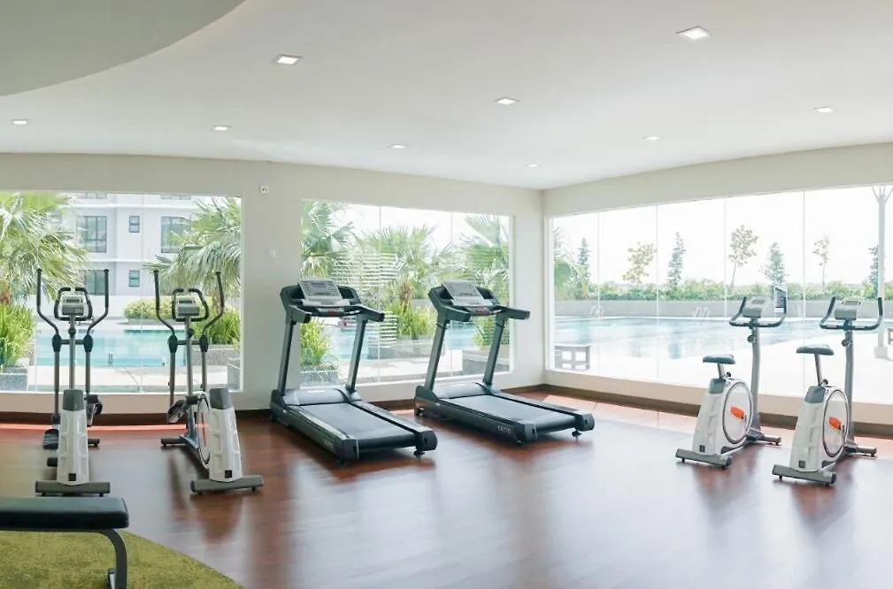 Up To 9 Person, Next To Paradigm Mall'S New Theme Park, Escape Jb Johor Bahru Apartment